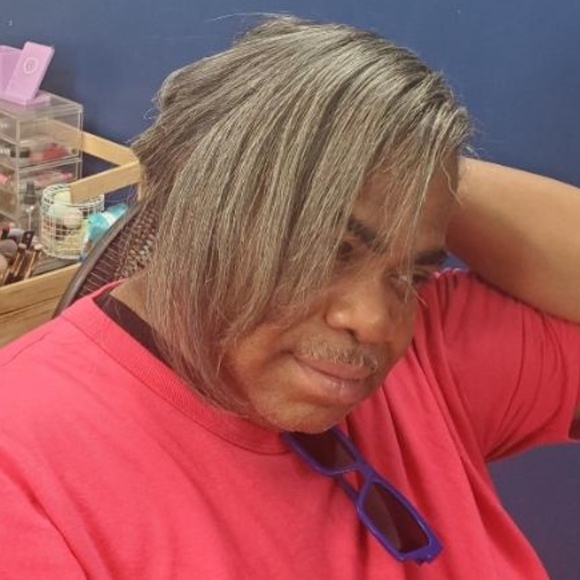 Meet your Posher, Christopher - Picture 1 of 1